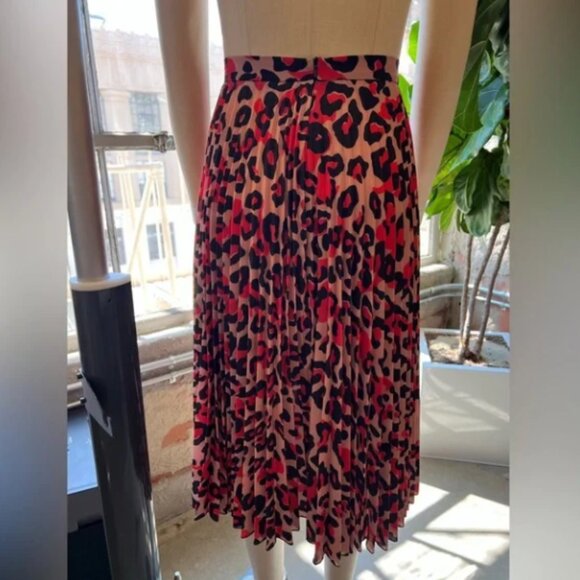 ASOS Leopard Print Pleated Skirt - Pink and Black - Picture 3 of 4